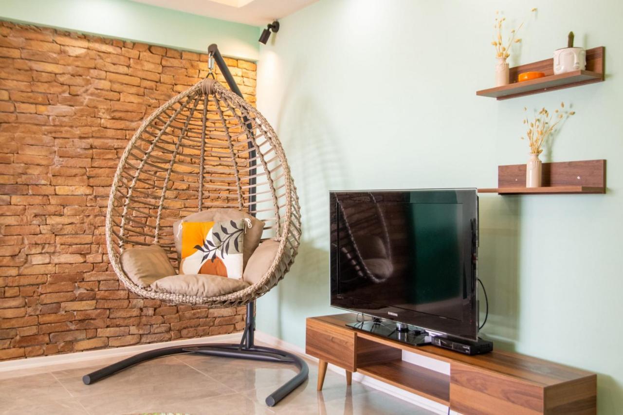 Flat With Great View And Central Location In Konak Izmir Bagian luar foto