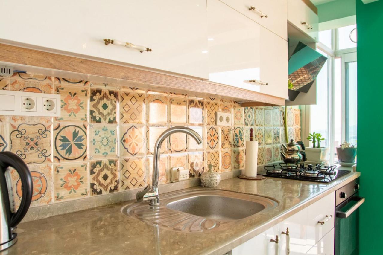 Flat With Great View And Central Location In Konak Izmir Bagian luar foto